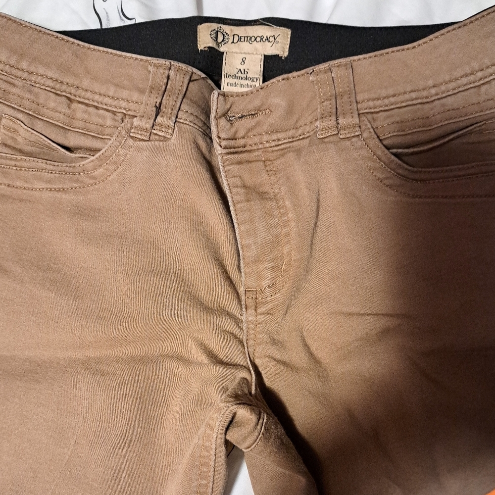 Brown Democracy 8 "AB" technology